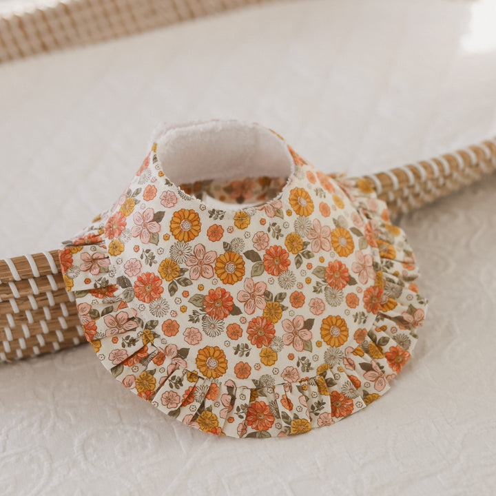 Boho Daisy's Frilly Bib